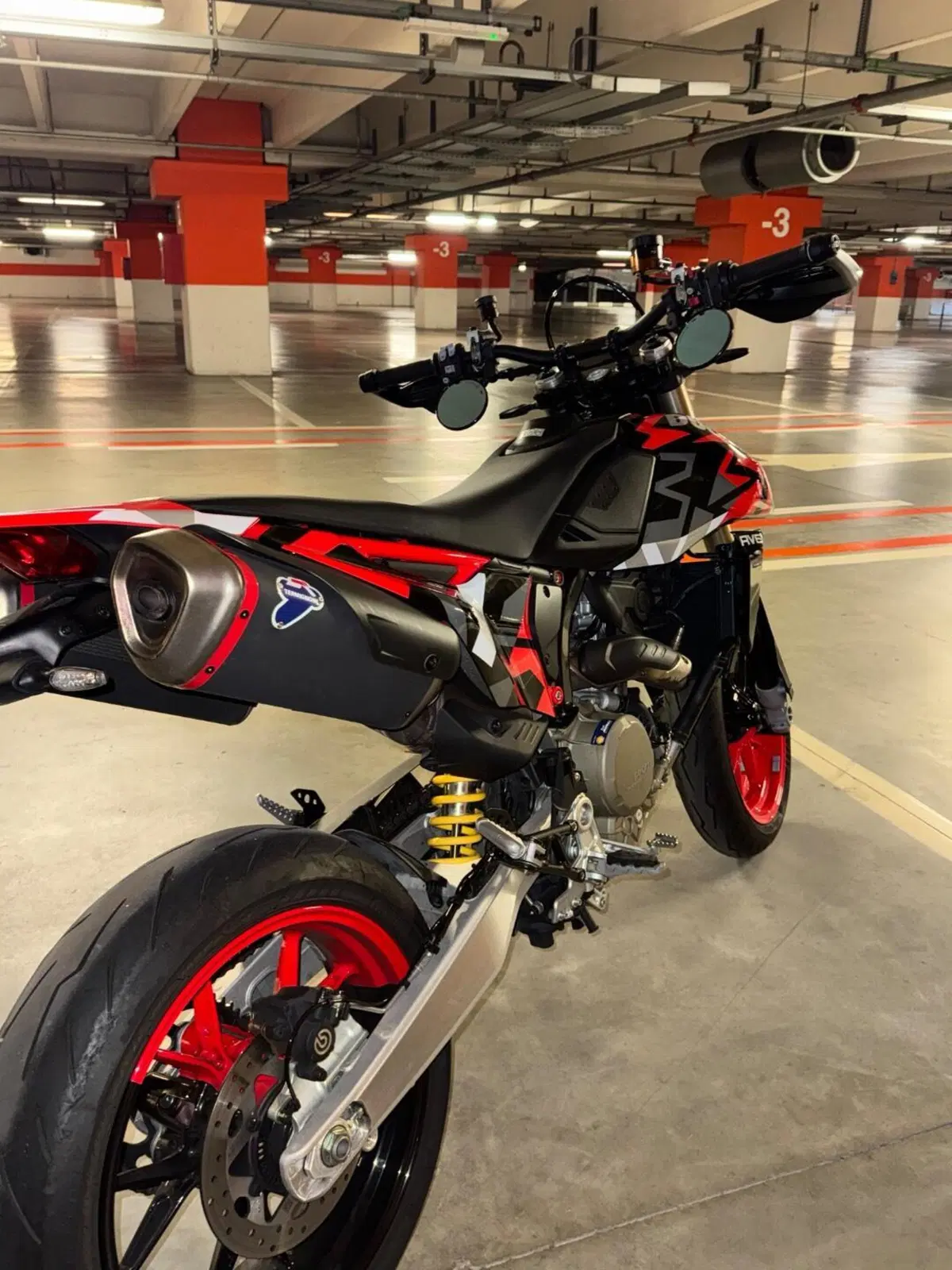 Ducati Hypermotard 698 Mono RVE (2024 - 26) (6)