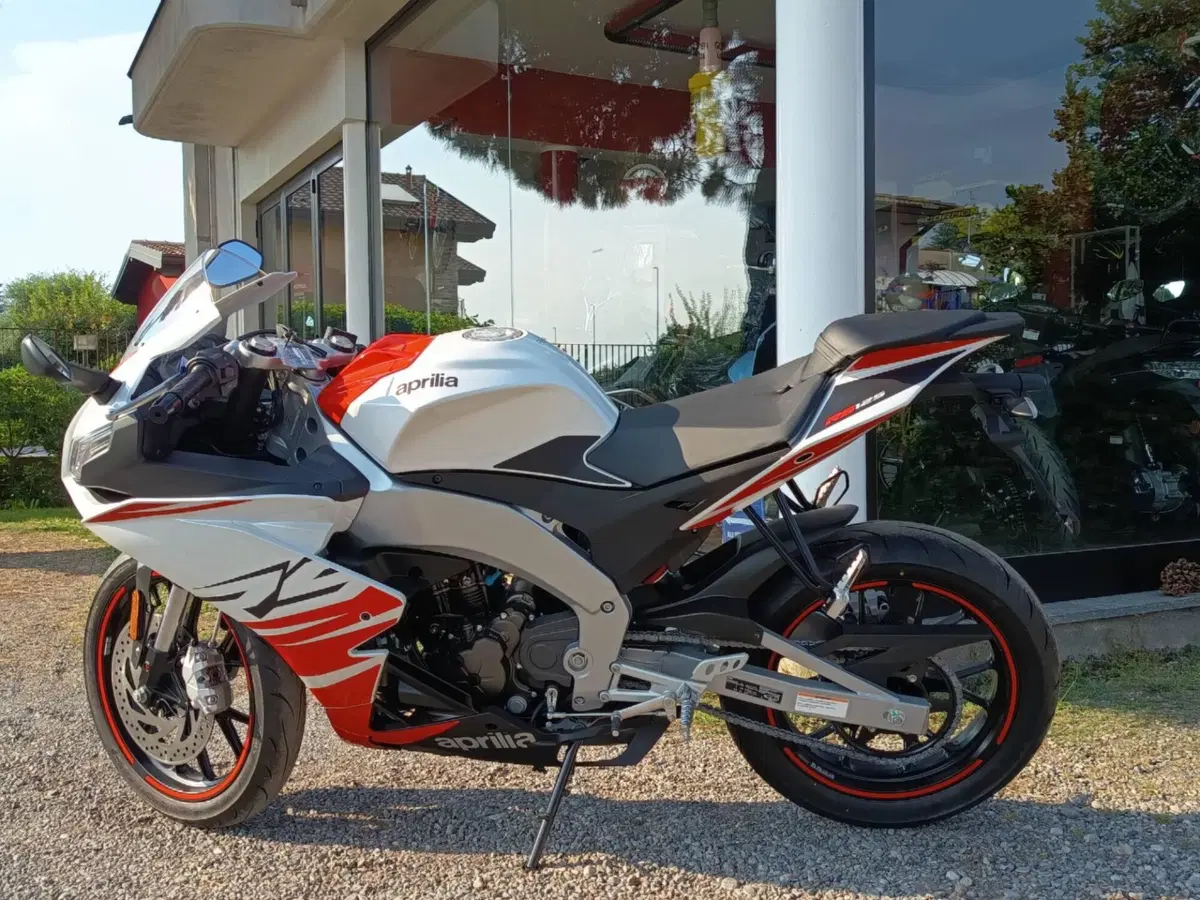 Aprilia RS 125 (2025 - 26) (2)