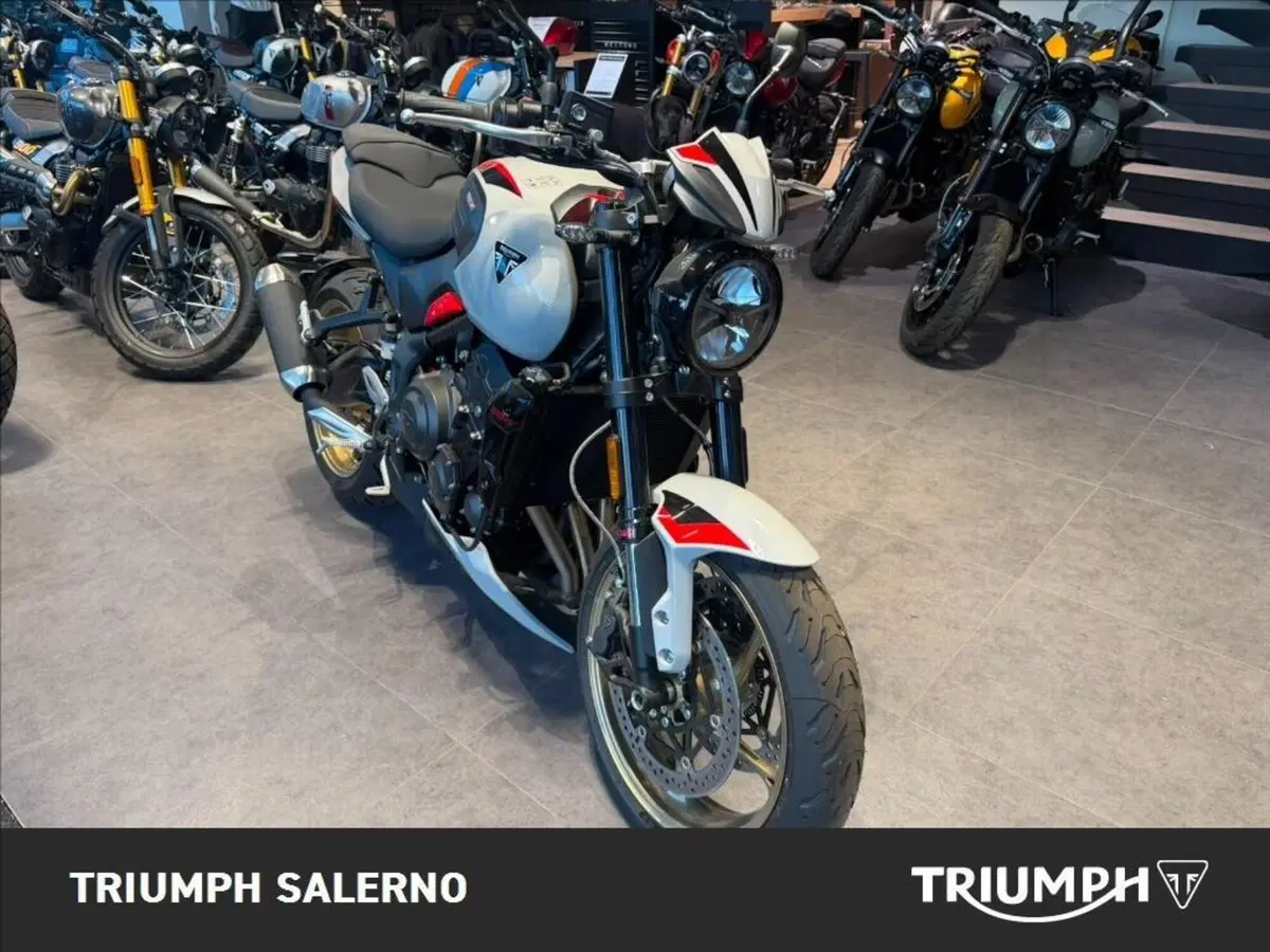 Triumph Trident 800 (2026) (2)