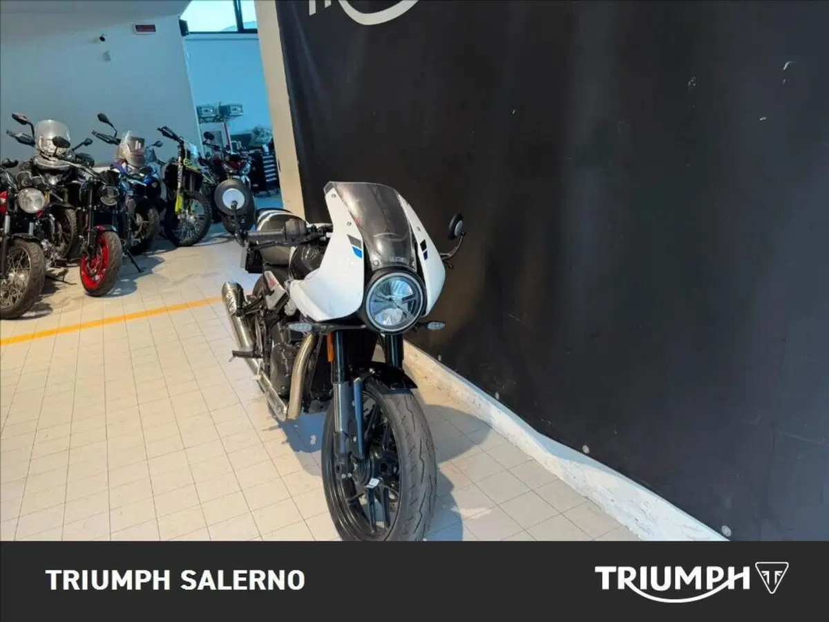 Triumph Thruxton 400 (2026) (4)