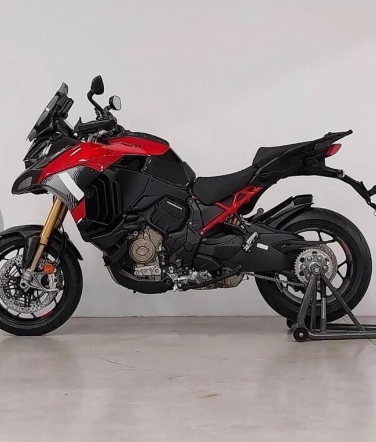 Ducati Multistrada V4 Pikes Peak (2025 - 26) (3)