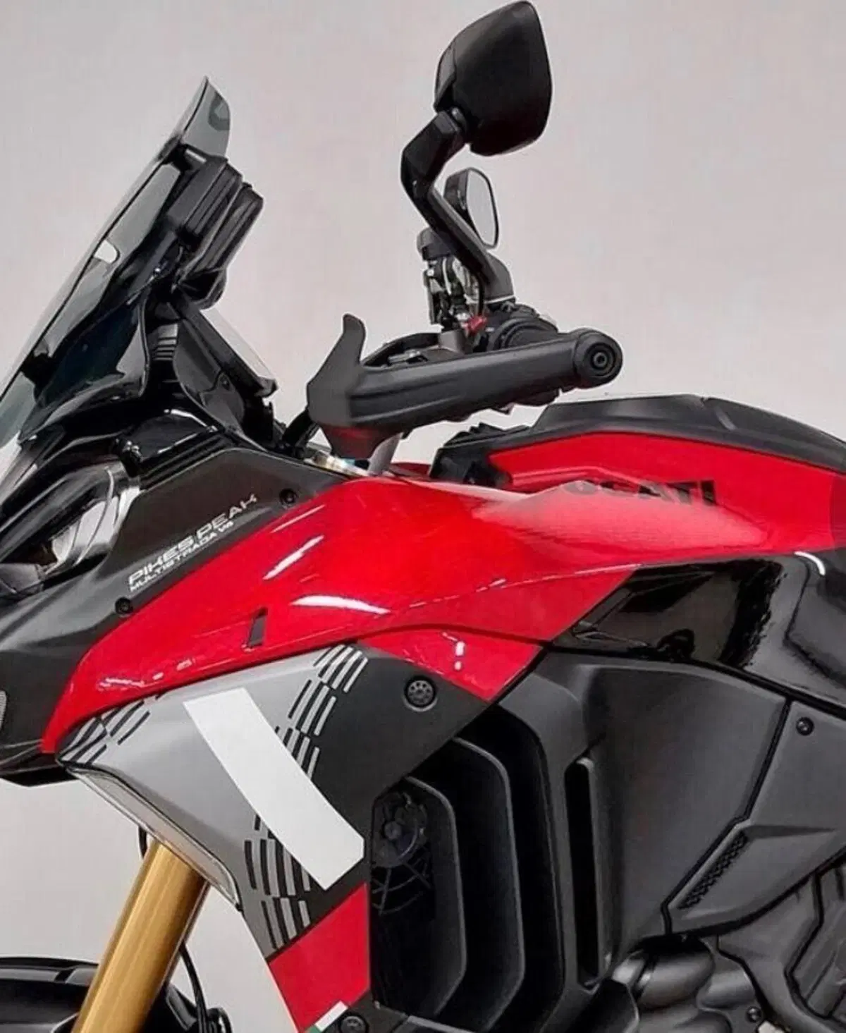 Ducati Multistrada V4 Pikes Peak (2025 - 26) (11)