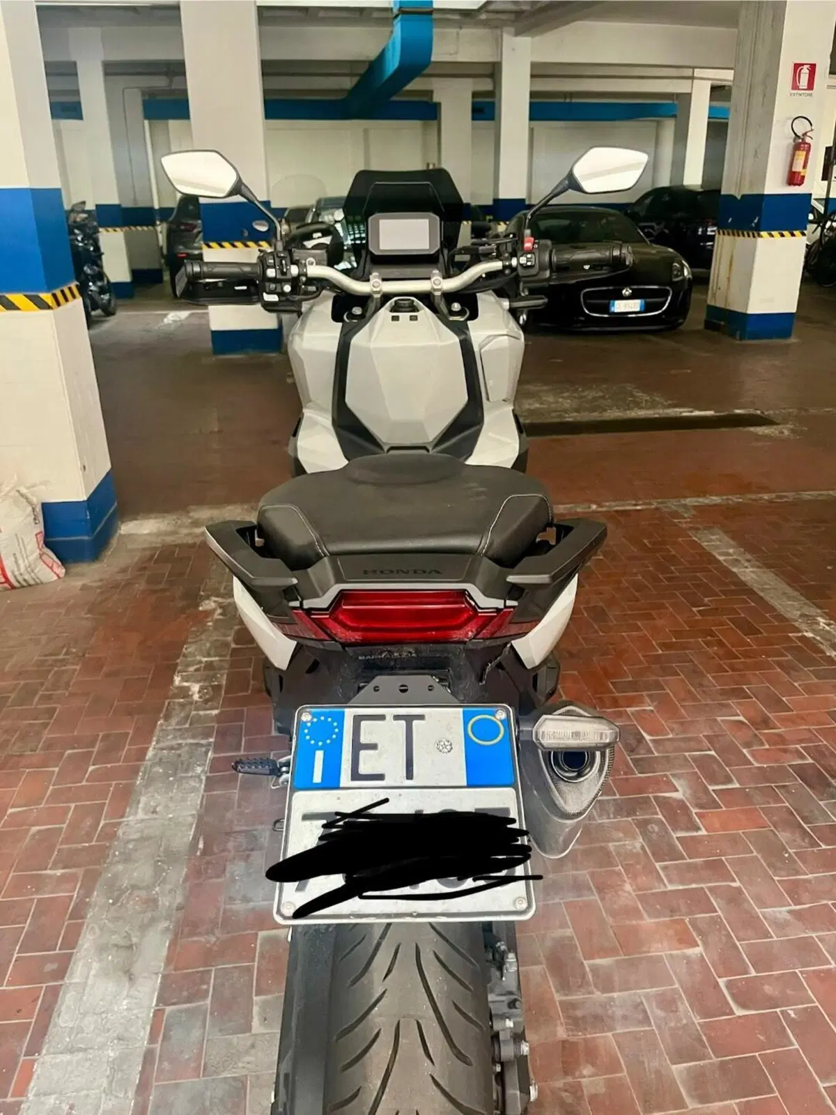 Honda X-ADV 750 DCT (2021 - 24) (3)