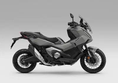Honda X-ADV 750 (2025 - 26) nuova