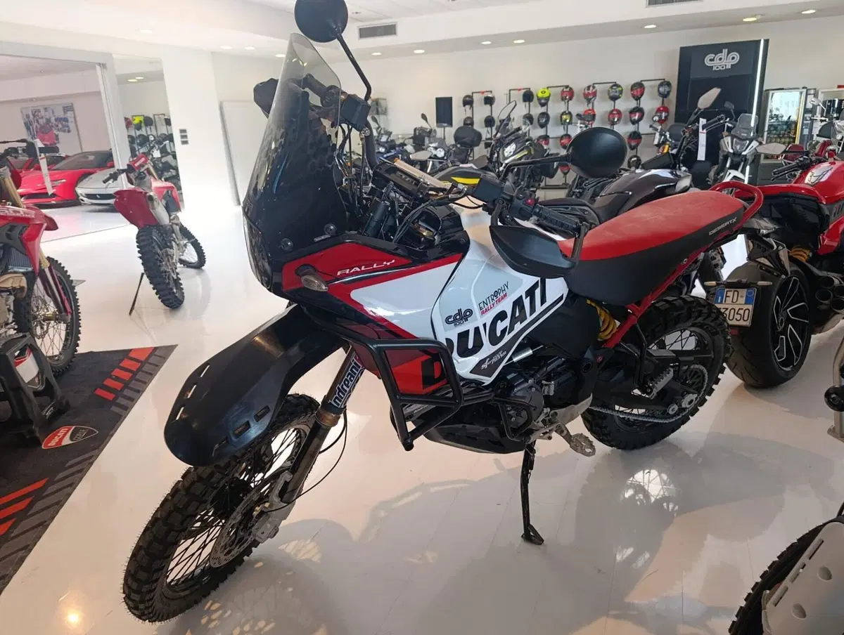 Ducati DesertX (2022 - 25)