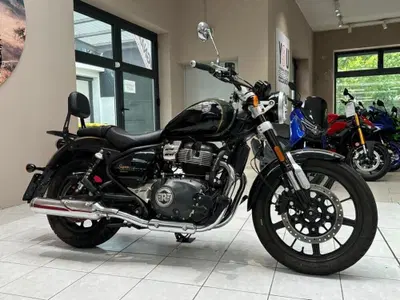 Royal Enfield Super Meteor 650 (2023 - 26) usata