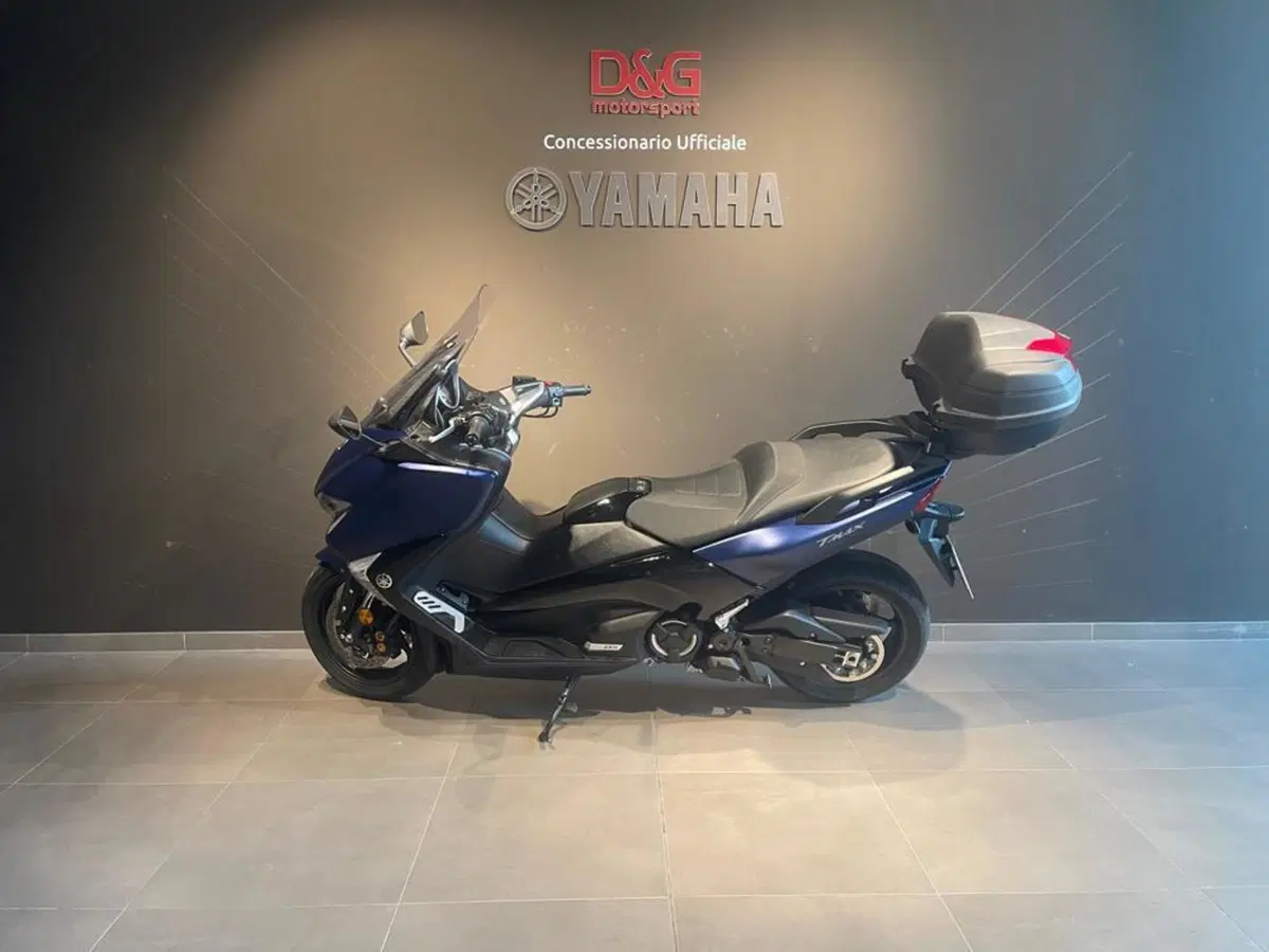 Yamaha T-Max 530 DX (2017 - 19) (4)