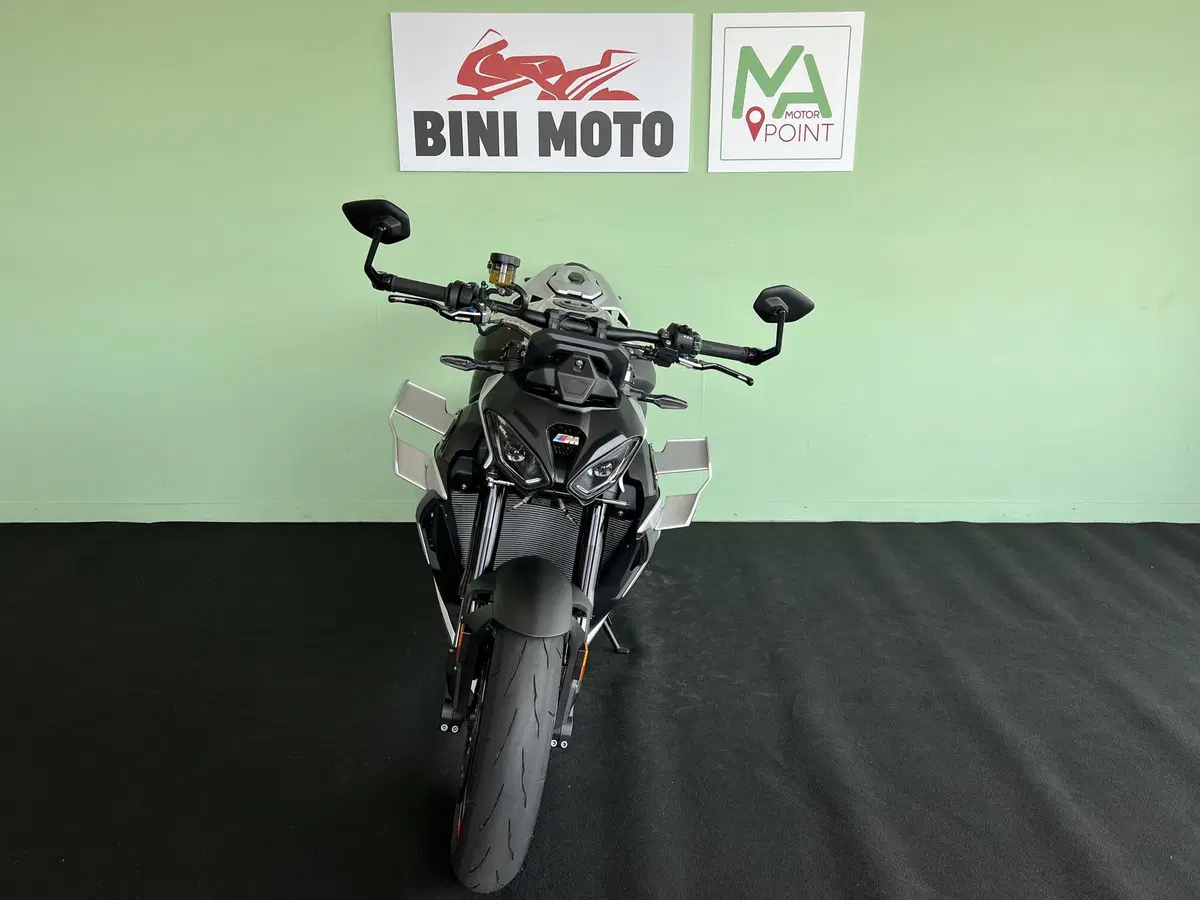 Bmw M 1000 R (2025 - 26) (3)