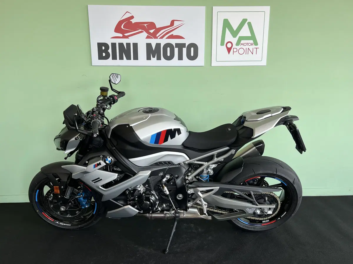 Bmw M 1000 R (2025 - 26) (5)