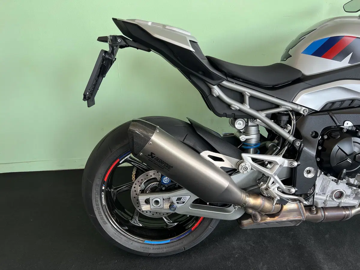 Bmw M 1000 R (2025 - 26) (12)
