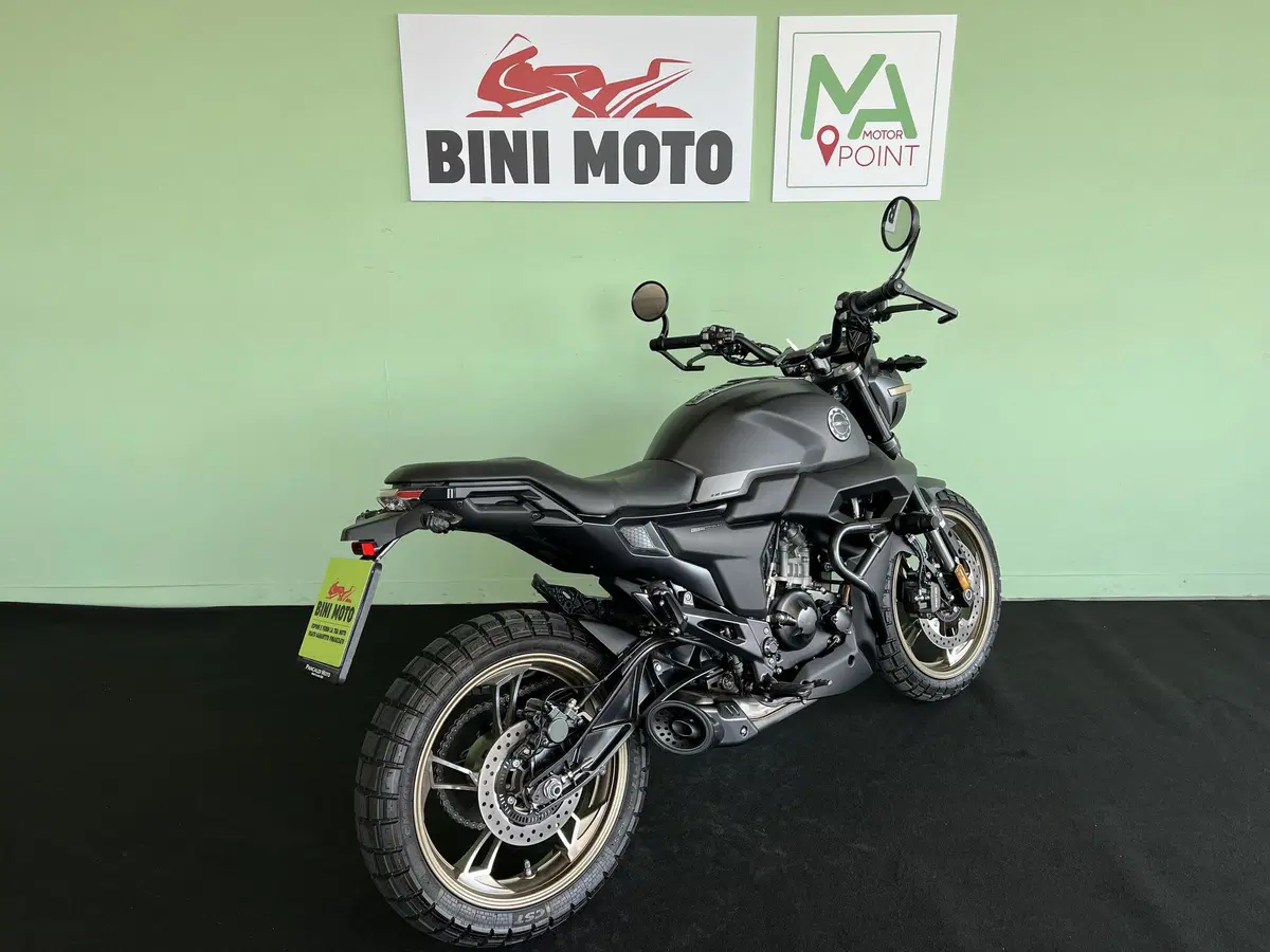 Zontes ZT125-G1 (2020 - 26) (8)