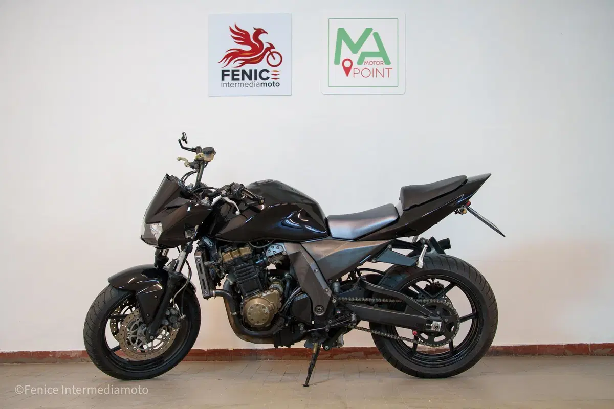 Kawasaki Z 750 (2003 - 06)