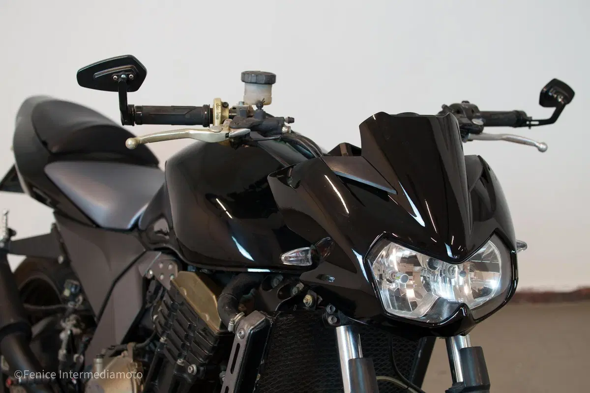 Kawasaki Z 750 (2003 - 06) (4)