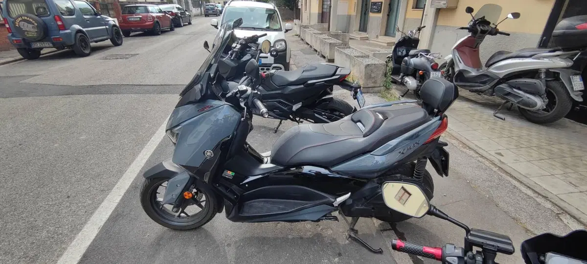 Yamaha X-Max 125 Tech Max (2021 - 24) (3)