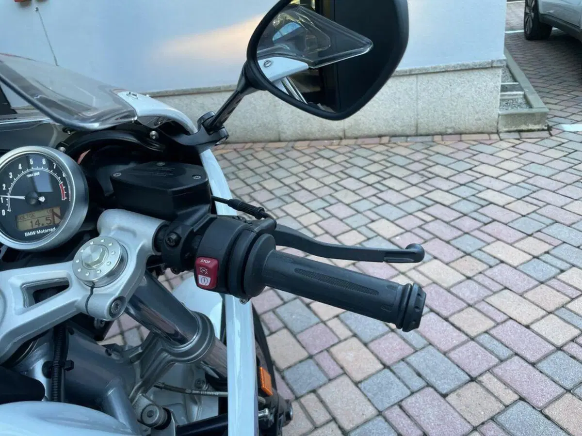 Bmw R nineT 1200 Racer (2017 - 20) (8)