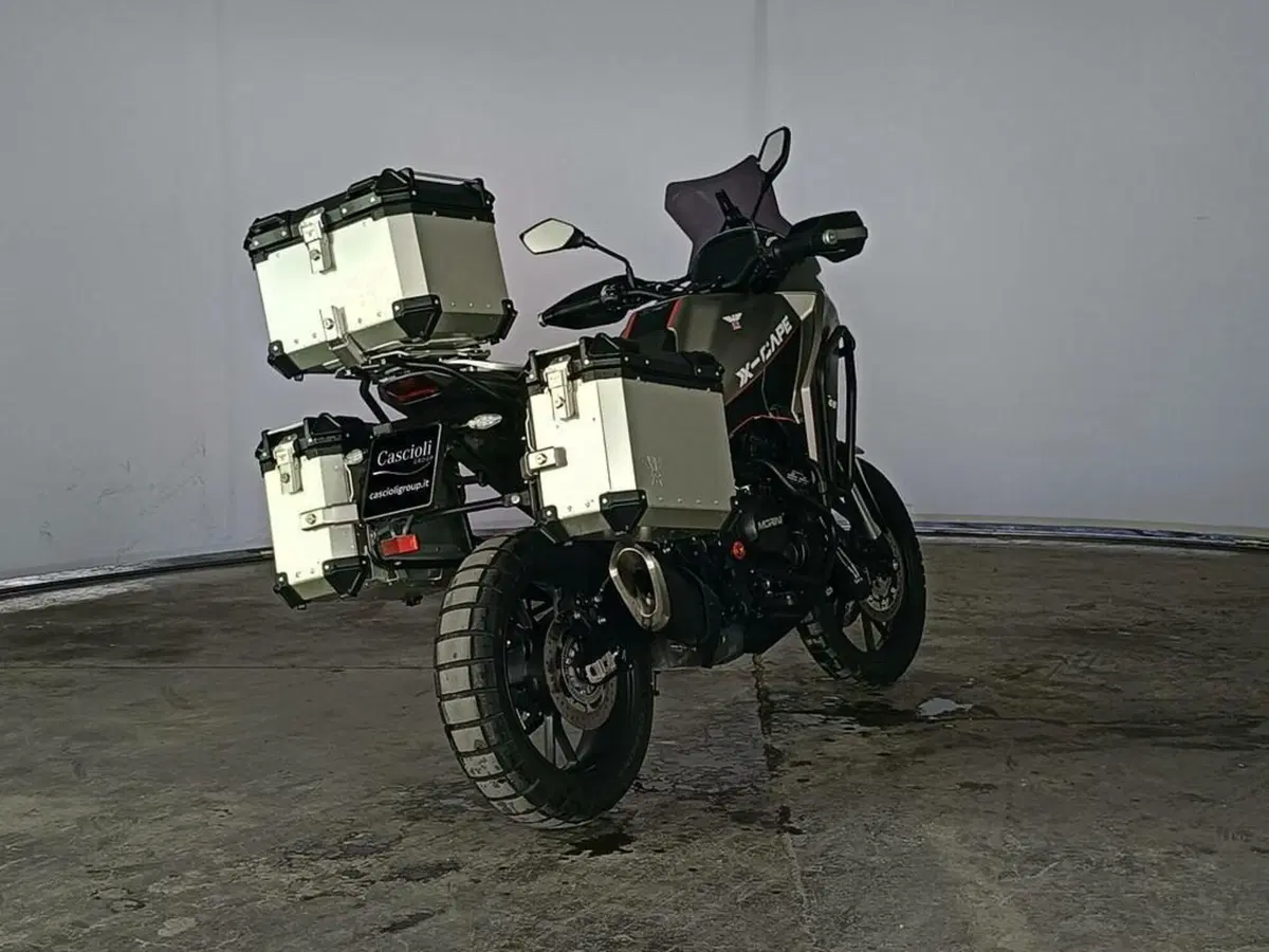 Moto Morini X-Cape 650 (2021 - 26) (3)