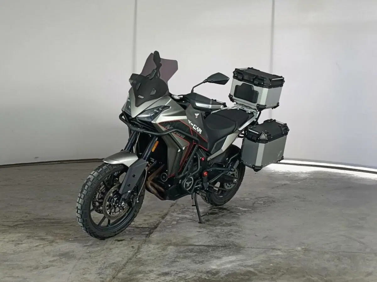 Moto Morini X-Cape 650 (2021 - 26) (4)