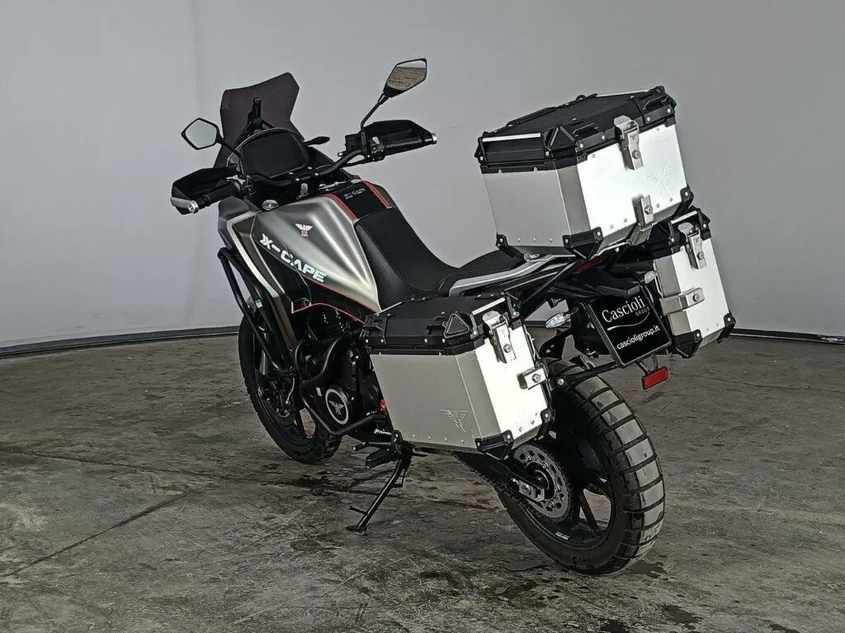 Moto Morini X-Cape 650 (2021 - 26) (6)