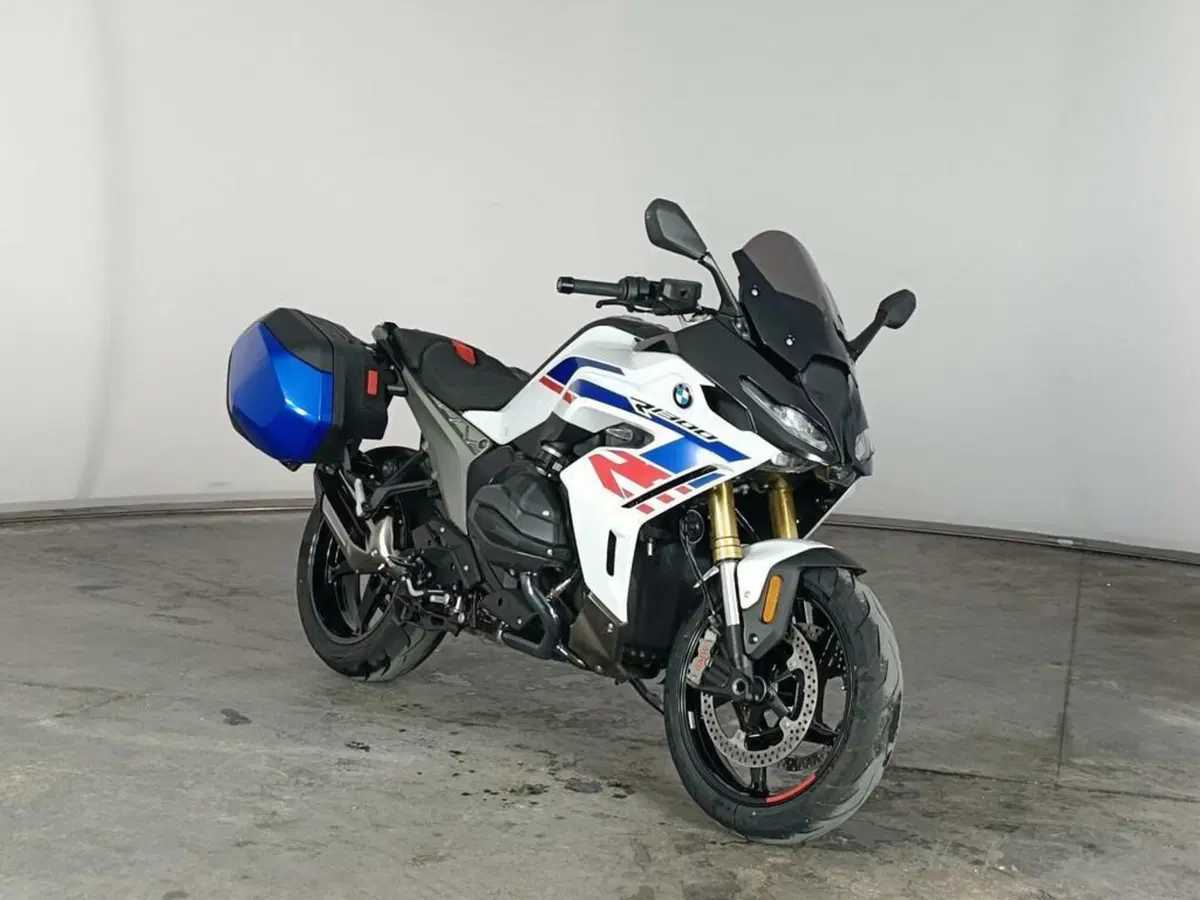 Bmw R 1300 RS (2026) (2)