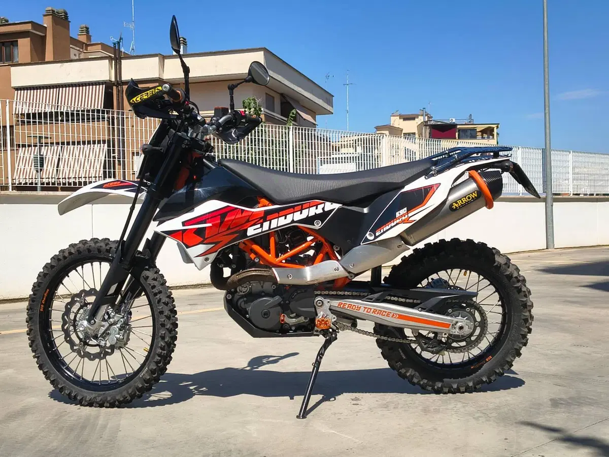 KTM 690 Enduro R (2012 - 17) (2)