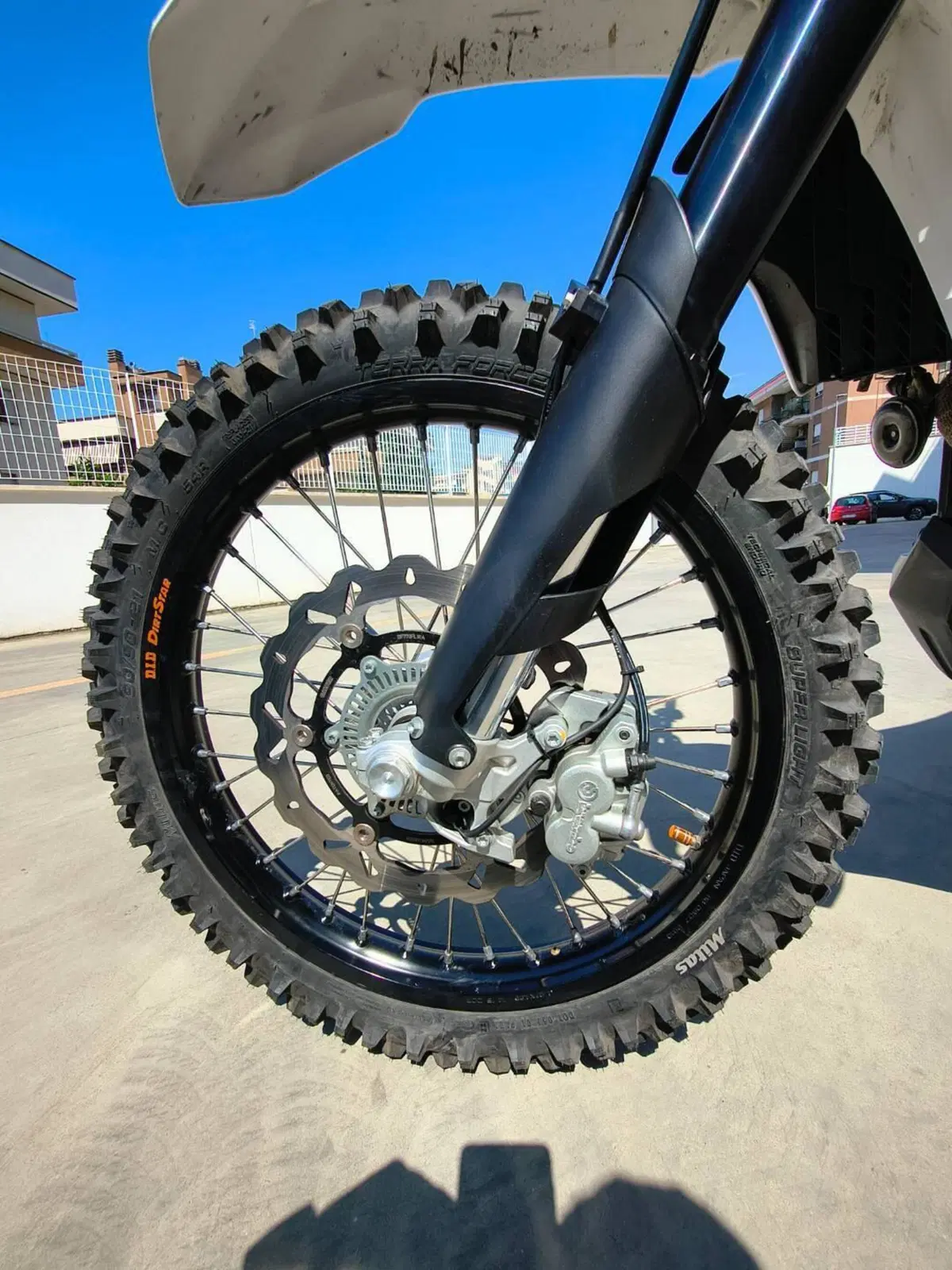 KTM 690 Enduro R (2012 - 17) (10)