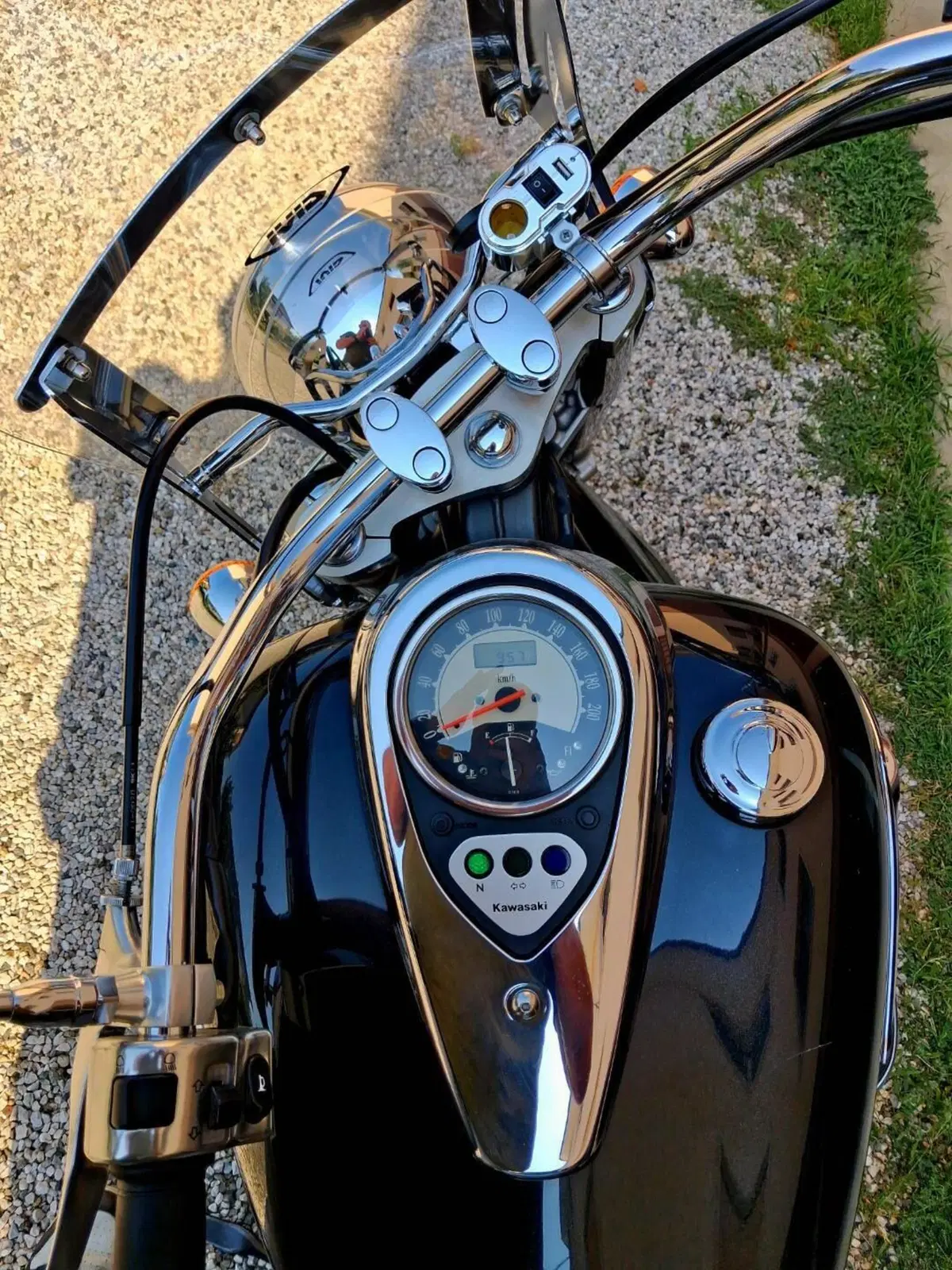 Kawasaki Vulcan VN 900 Classic (2006 - 10) (6)