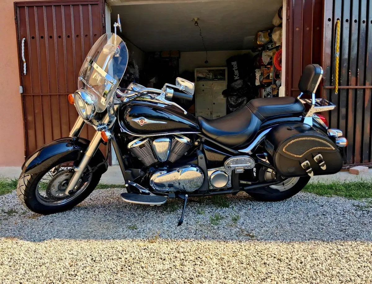 Kawasaki Vulcan VN 900 Classic (2006 - 10)