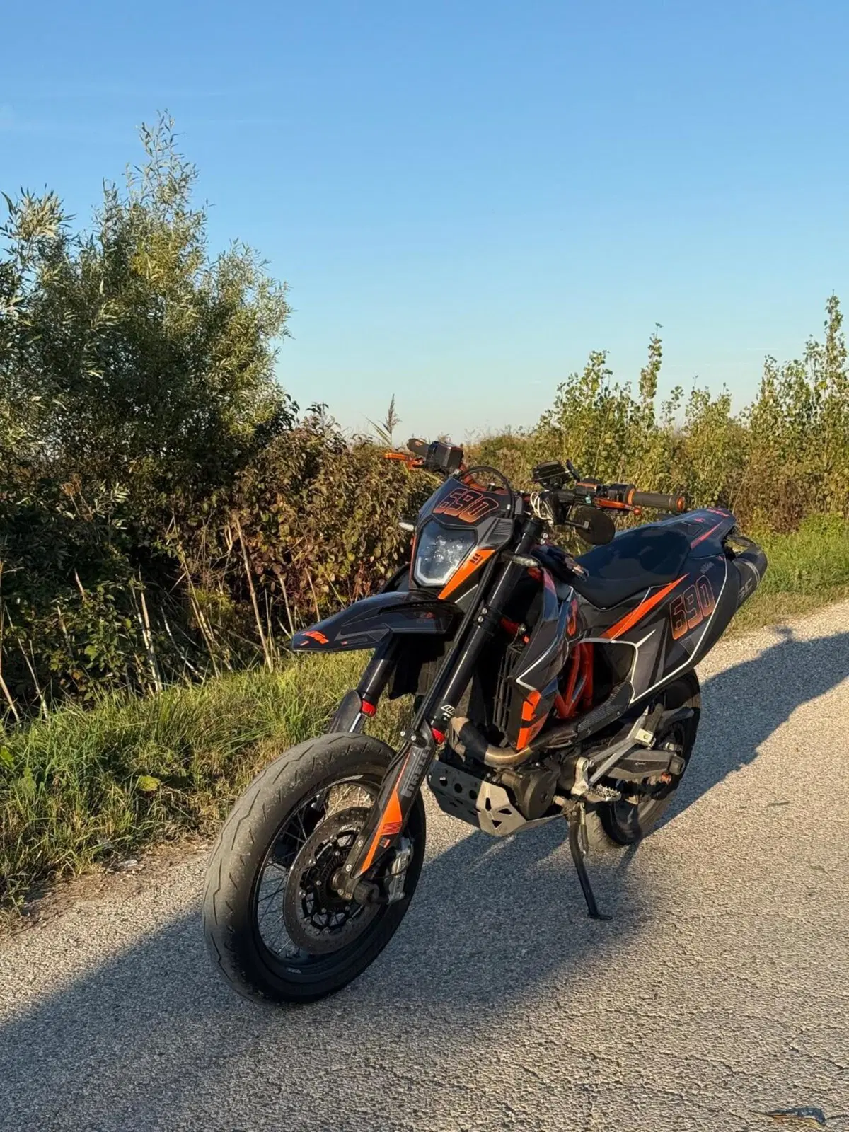 KTM 690 SMC R (2019 - 20) (11)