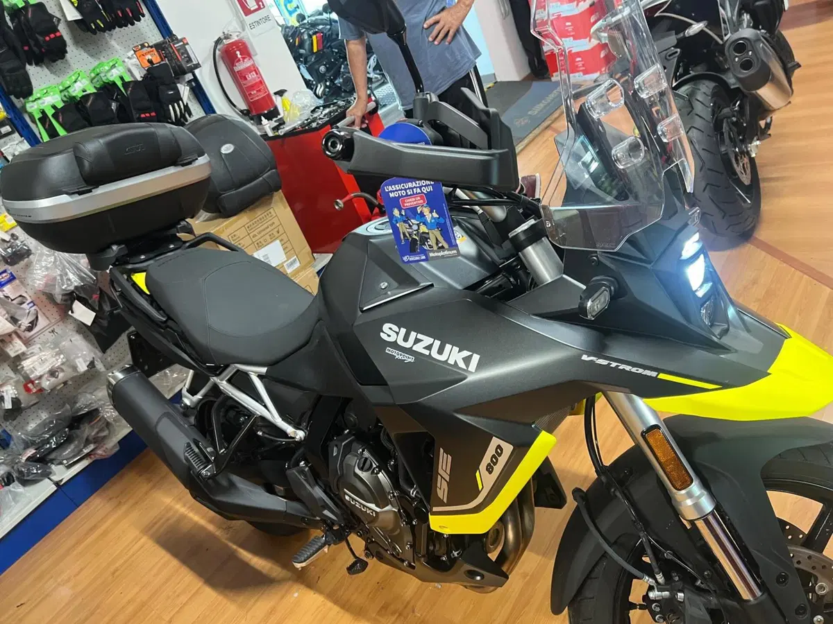 Suzuki V-Strom 800SE (2025 - 26) (3)