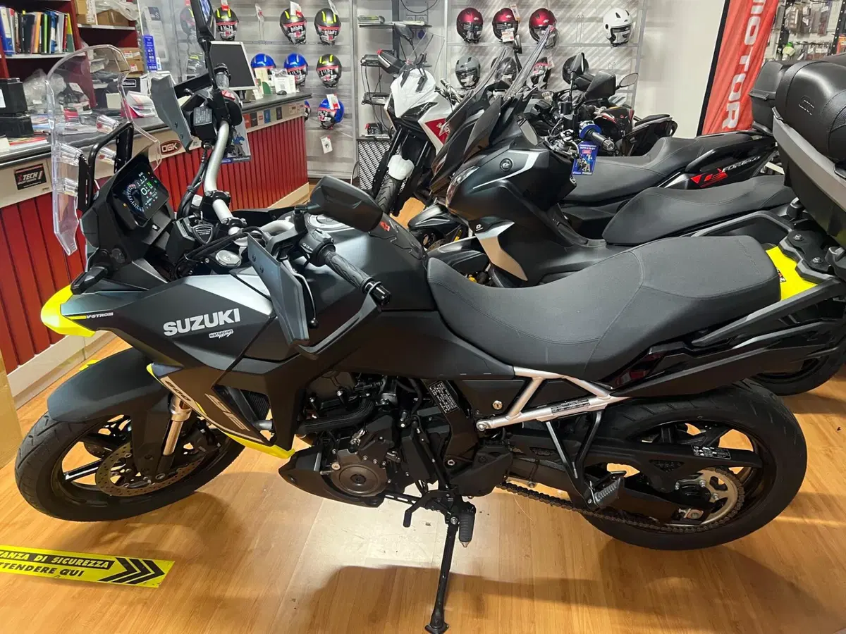 Suzuki V-Strom 800SE (2025 - 26) (4)
