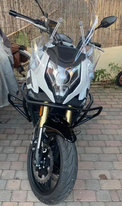 CFMOTO 650MT (2021 - 24) usata
