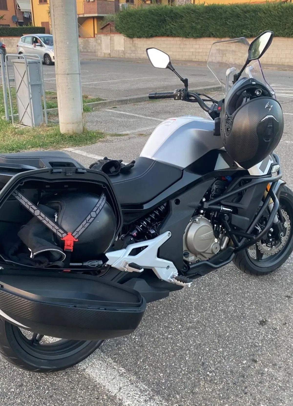 CFMOTO 650MT (2021 - 24) (2)
