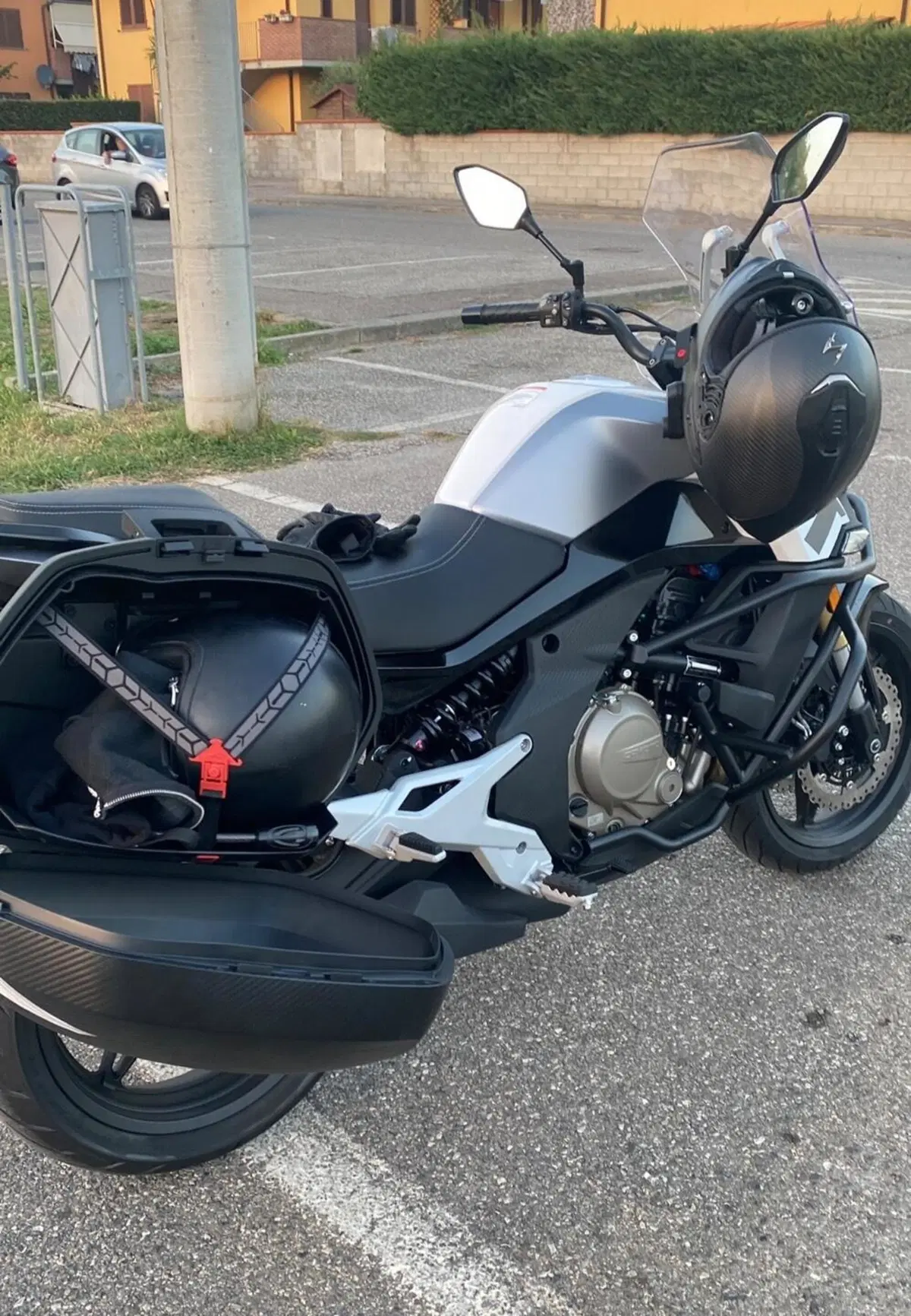 CFMOTO 650MT (2021 - 24) (3)