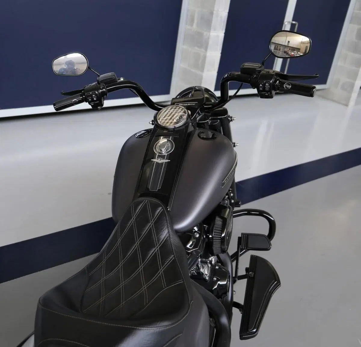 Harley-Davidson 107 Road King Special (2017 - 18) - FLHRXS (3)