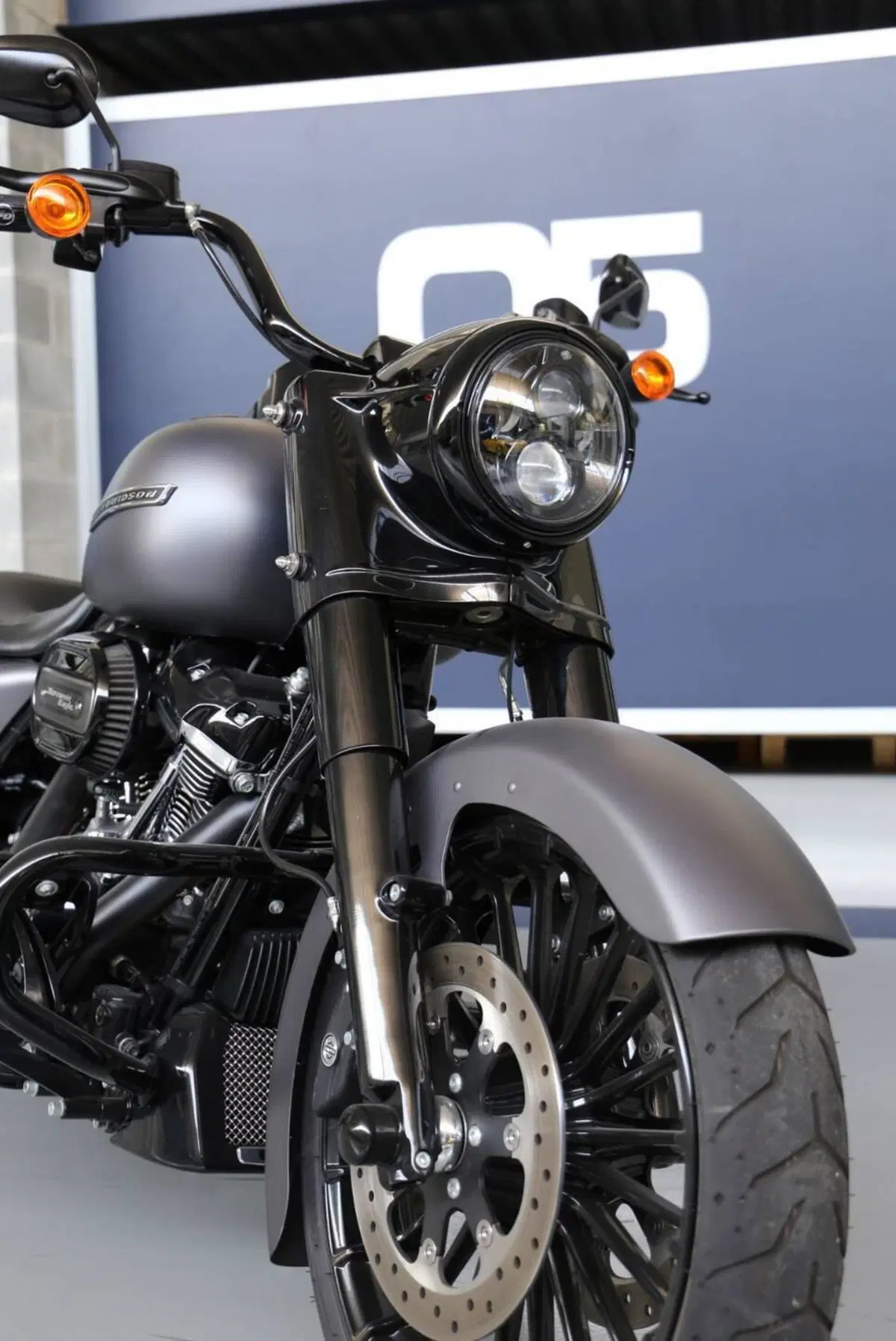 Harley-Davidson 107 Road King Special (2017 - 18) - FLHRXS (4)