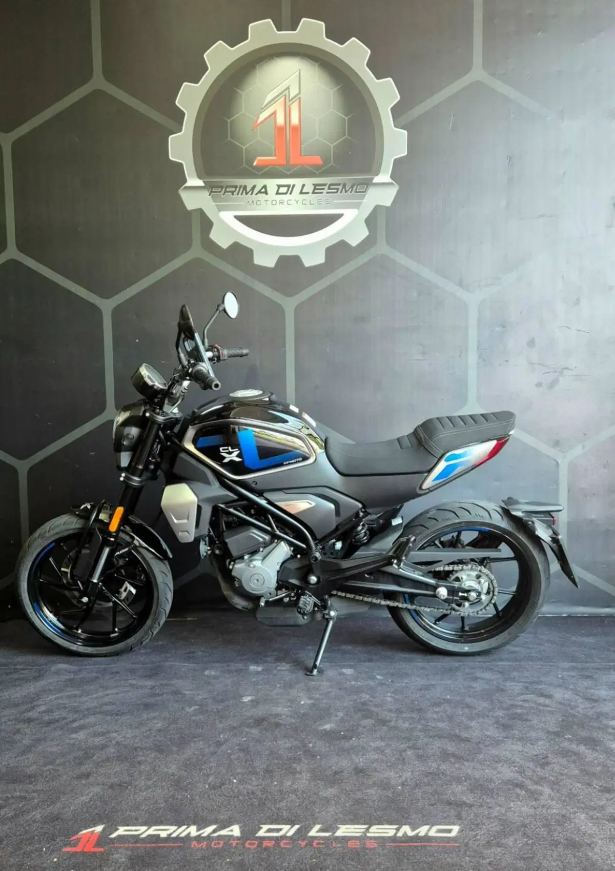 CFMOTO 300CL-X Heritage (2023 - 26) (2)