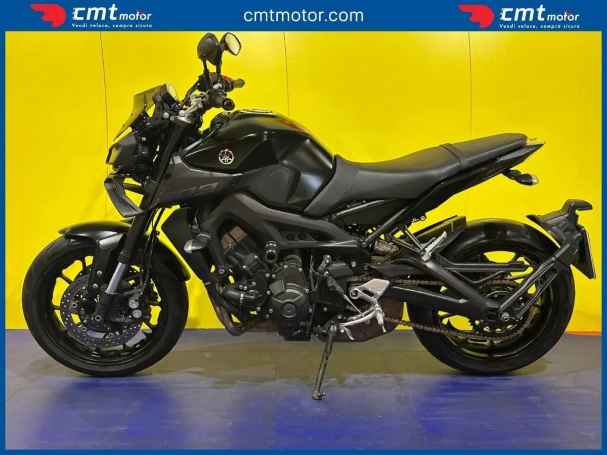 Yamaha MT-09 (2017 - 20) (3)