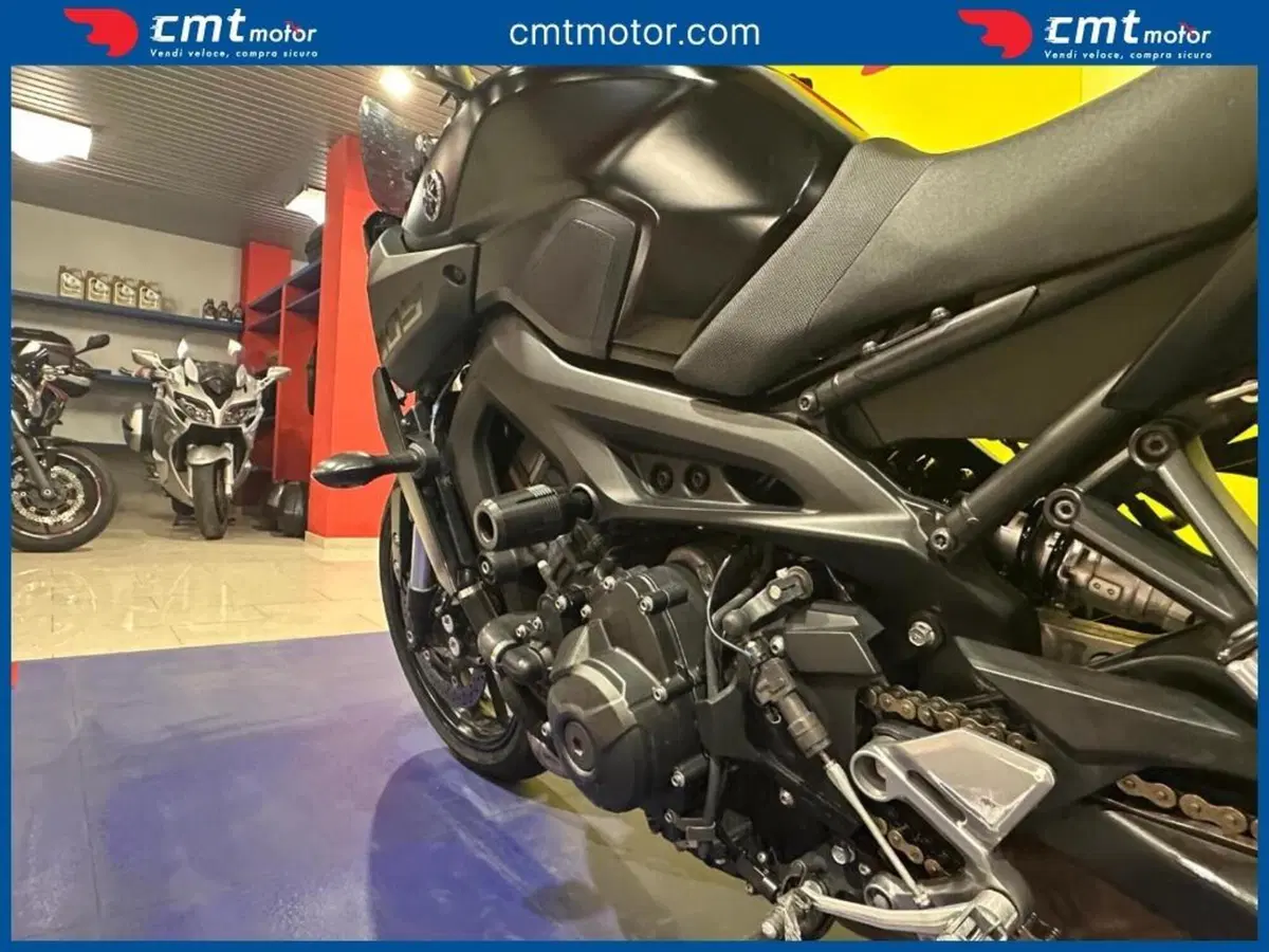 Yamaha MT-09 (2017 - 20) (11)