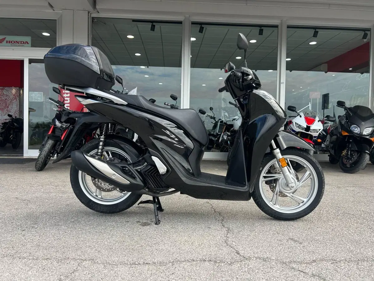 Honda SH 150i (2020 - 23) (5)