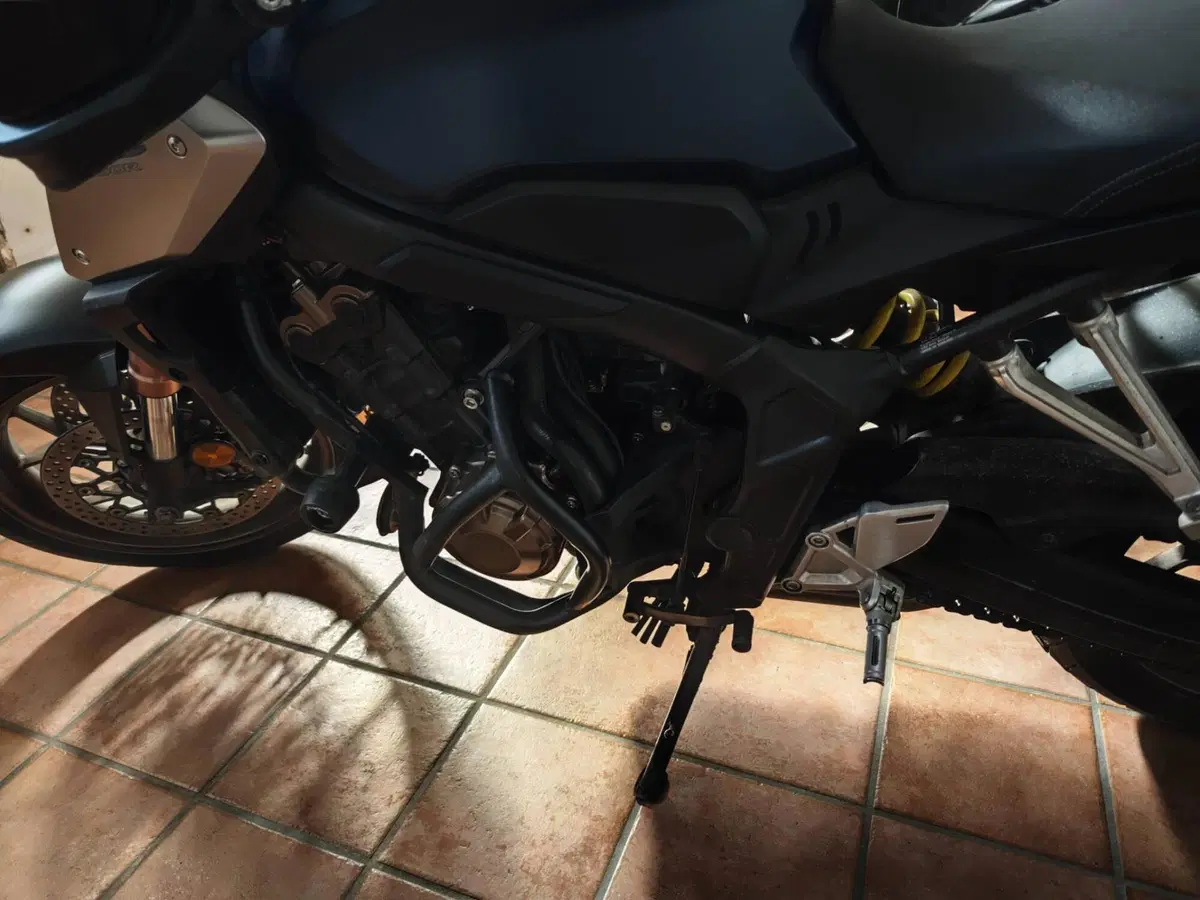 Honda CB 650 R (2019 - 20) (6)