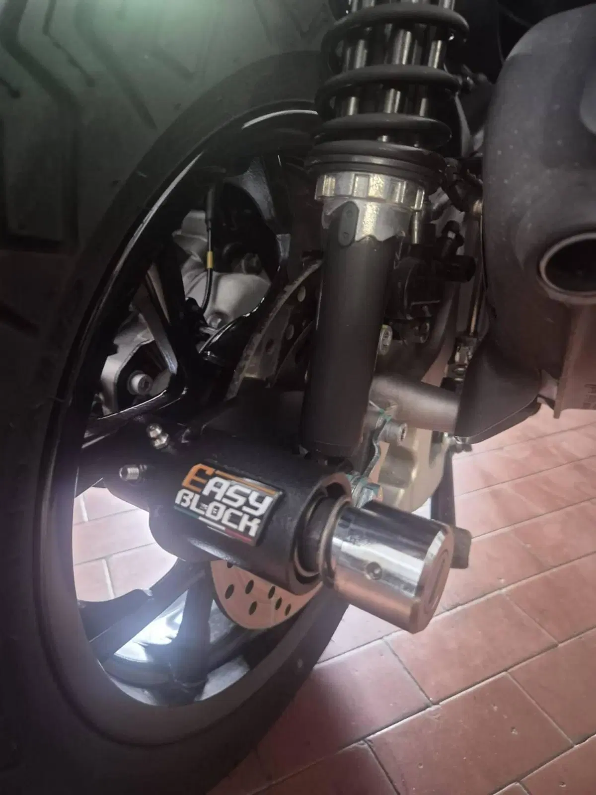 Piaggio MP3 310 Sport (2025 - 26) (7)