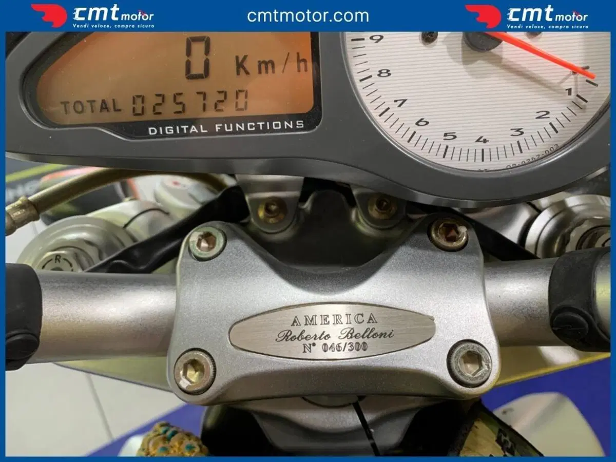 MV Agusta Brutale 750 America (2004 - 06) (5)