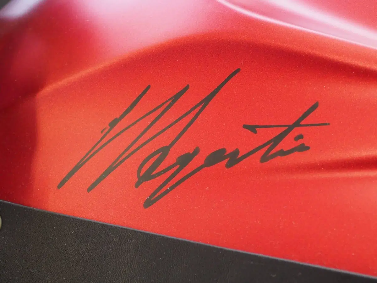 MV Agusta Superveloce 800 Ago (2021 - 23) (9)