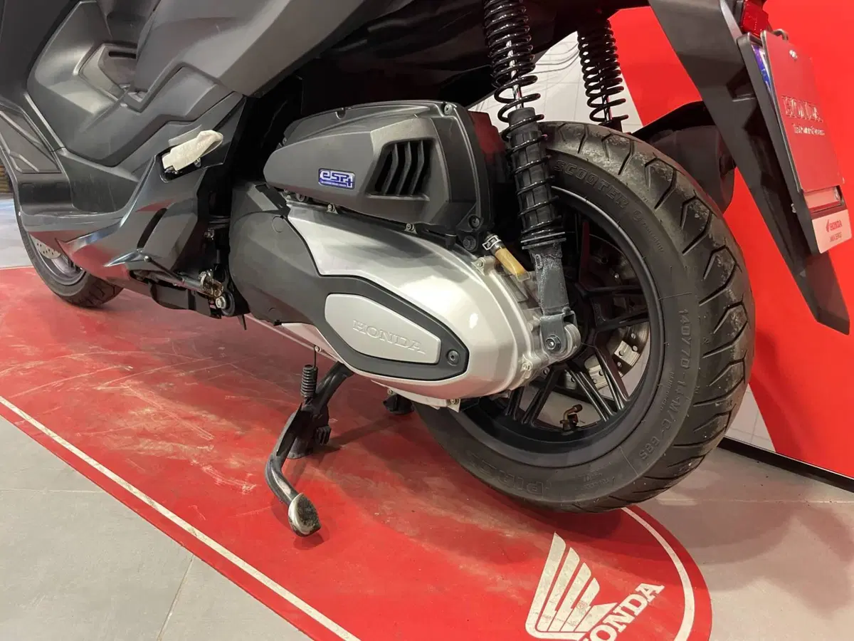 Honda Forza 350 (2022 - 24) (8)