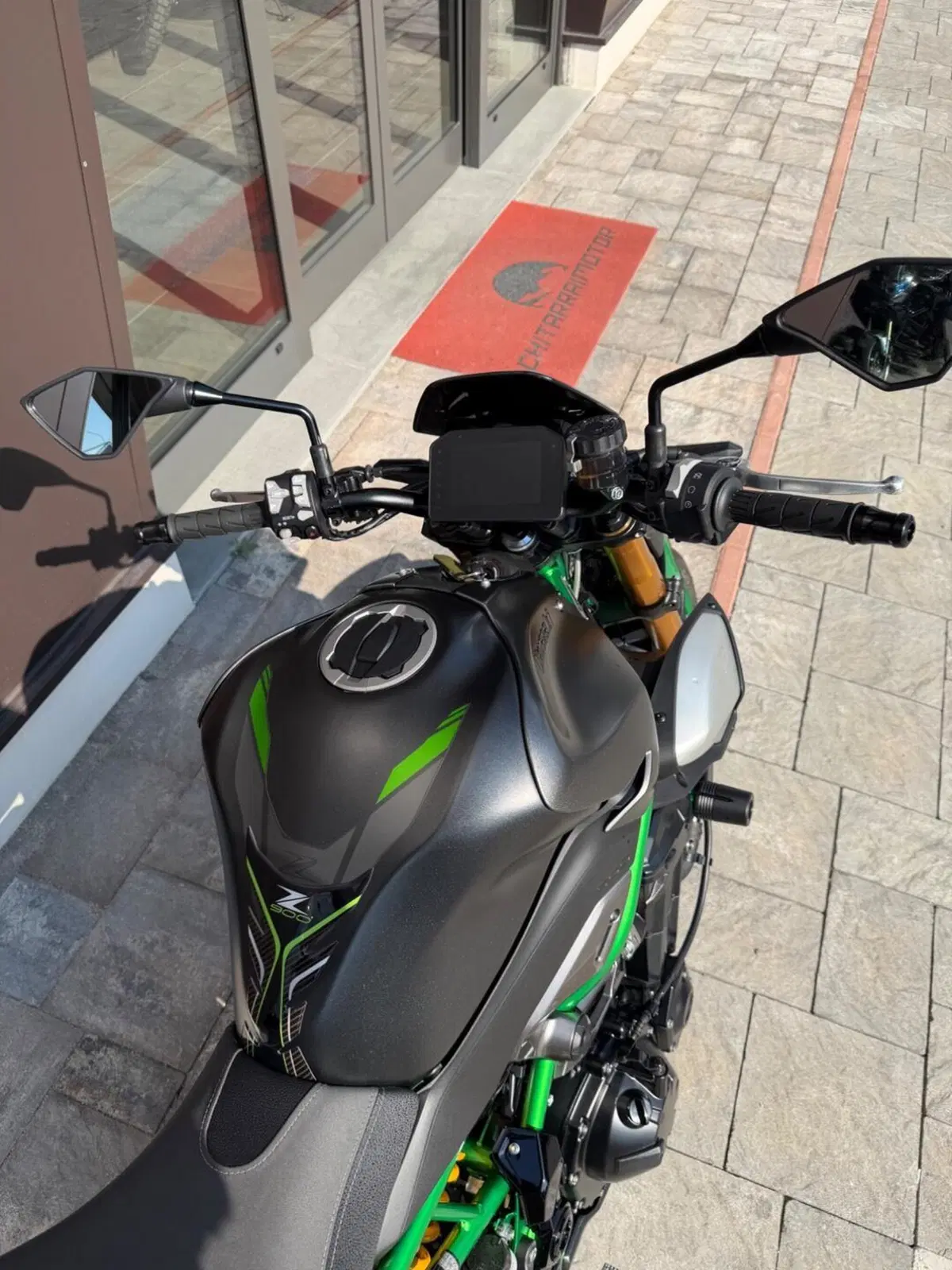 Kawasaki Z 900 SE (2025 - 26) (6)
