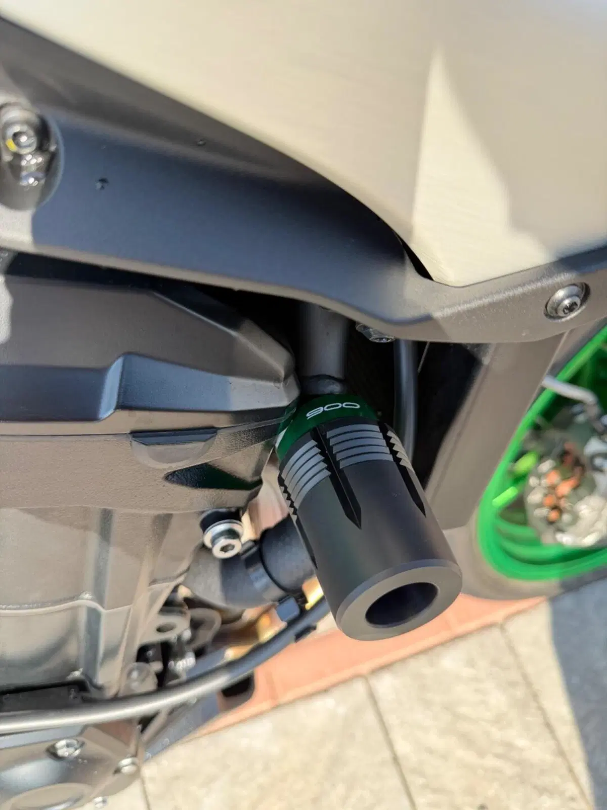 Kawasaki Z 900 SE (2025 - 26) (9)