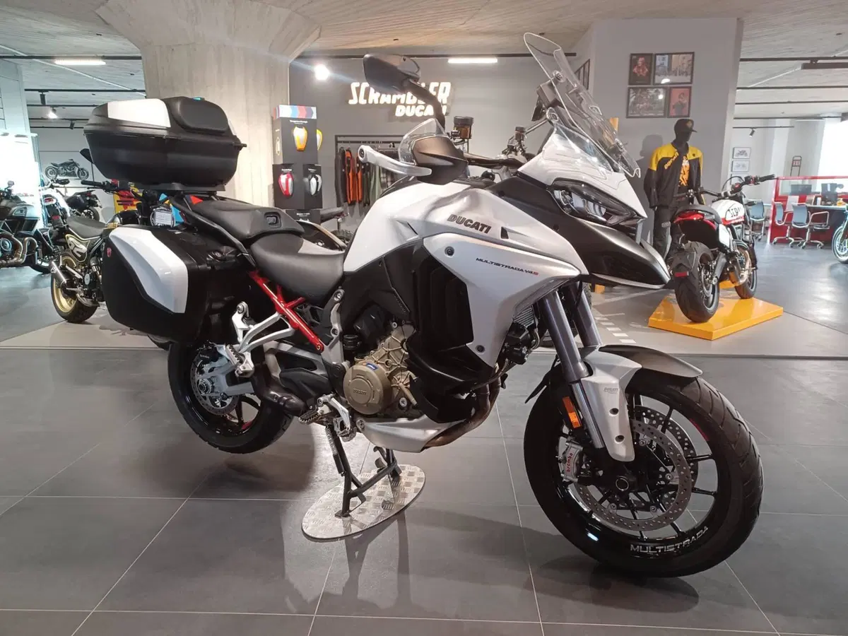 Ducati Multistrada V4 S (2021 - 24) (2)