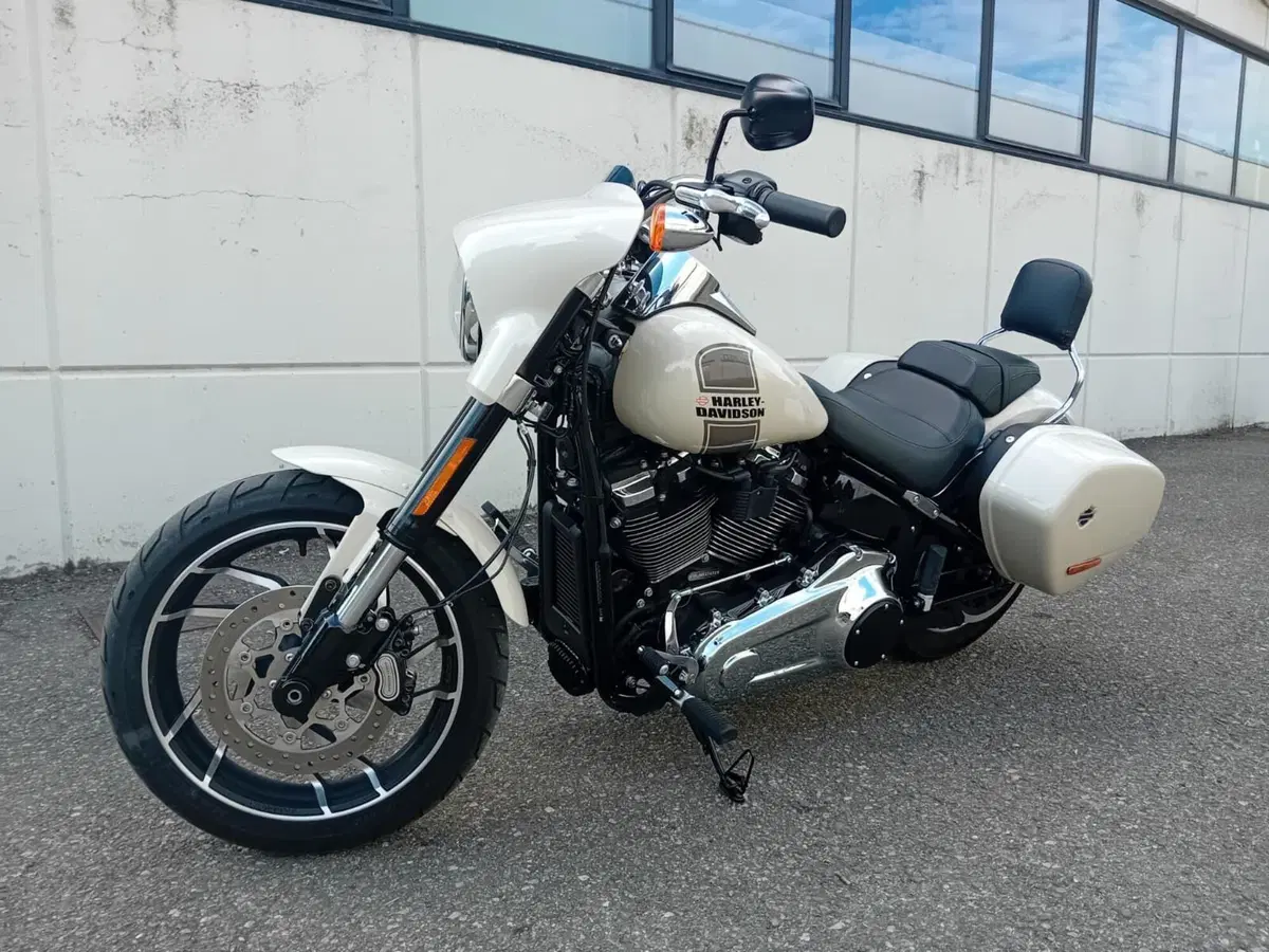 Harley-Davidson Sport Glide (2021 - 25) (4)