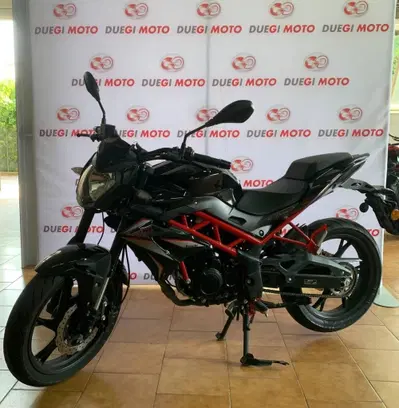 Benelli BN 125 (2021 - 25) usata