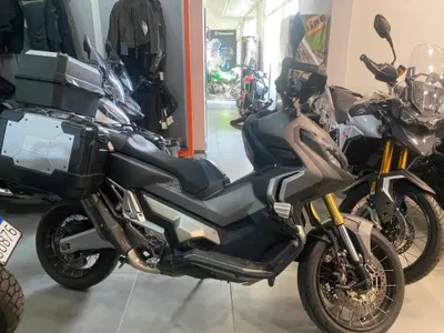 Honda X-ADV 750 (2017) usata